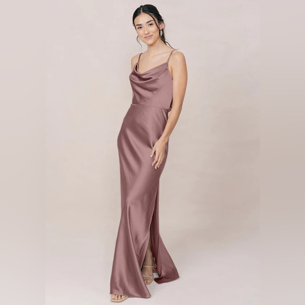 Elegant pink Satin Gown